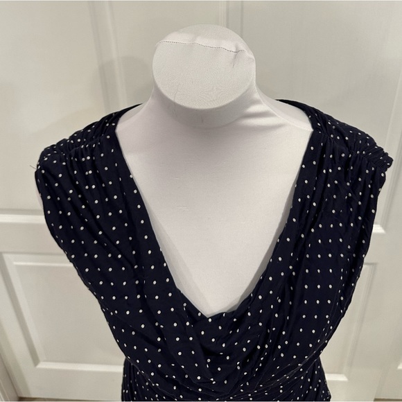 NWT H&M Cowl Neck Sleeveless Blouse - Picture 3 of 12